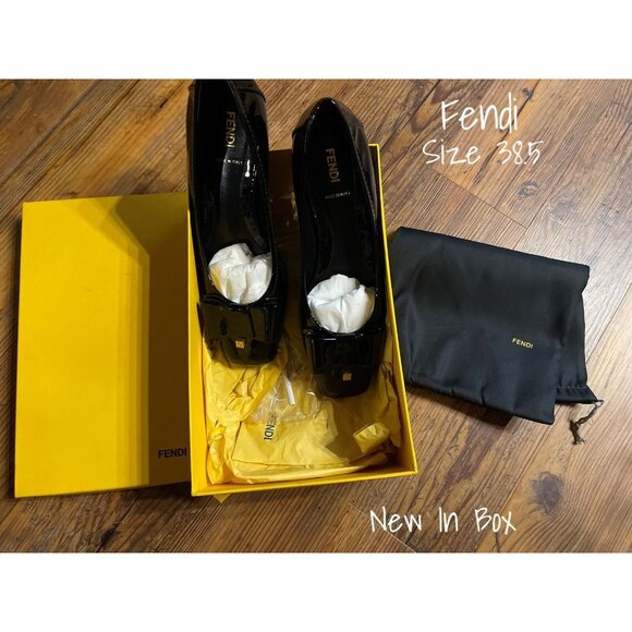 Fendi Flat Patent Leather Black 38.5 EUR 8.5 US New In Box - Picture 1 of 4